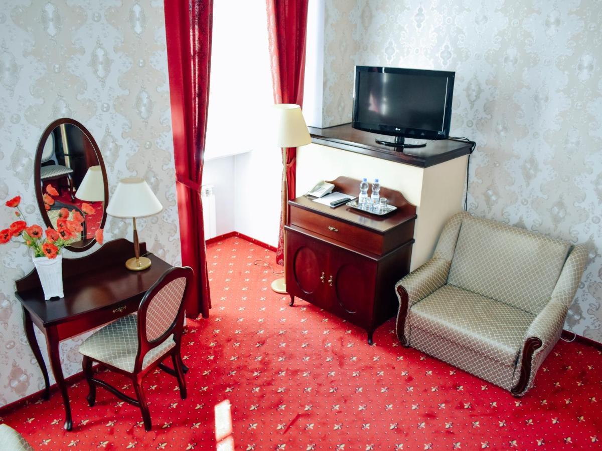 Hotel Zamek Krolewski W Rydzynie Rydzyna Buitenkant foto