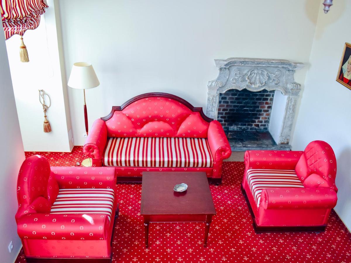 Hotel Zamek Krolewski W Rydzynie Rydzyna Buitenkant foto